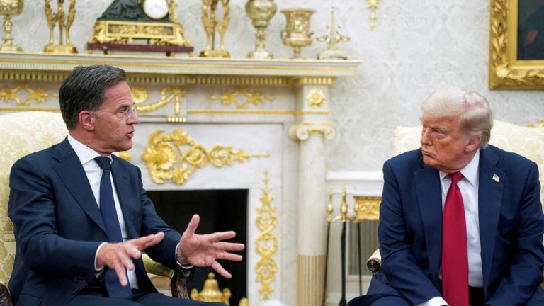 Trump, en guerre contre l'OTAN, reçoit Rutte : quand les dirigeants extrêmes se rencontrent à la Maison Blanche !