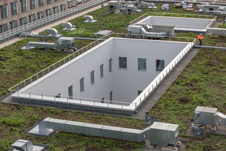 Découvrez l&rsquo;évolution du chantier de l&rsquo;hôpital Loire Santé : enjeux et perspectives en décembre 2025