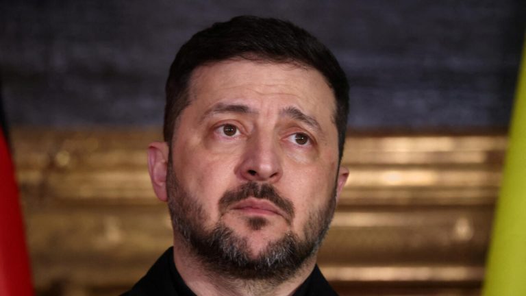 Zelensky en Jordanie : quand la 'sécurité' devient le prétexte des dirigeants conservateurs pour ignorer l'absurde local !