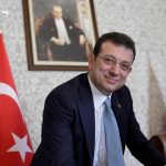 Istanbul : Ekrem Imamoglu, cible des conservateurs, jugé pour « insulte » dans une comédie absurde !