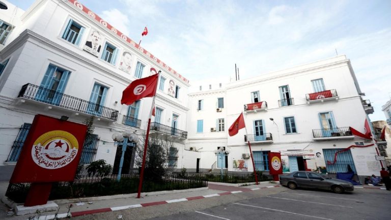 UGTT : Le Retour de la Centrale Syndicale ou un Énième Mirage ?