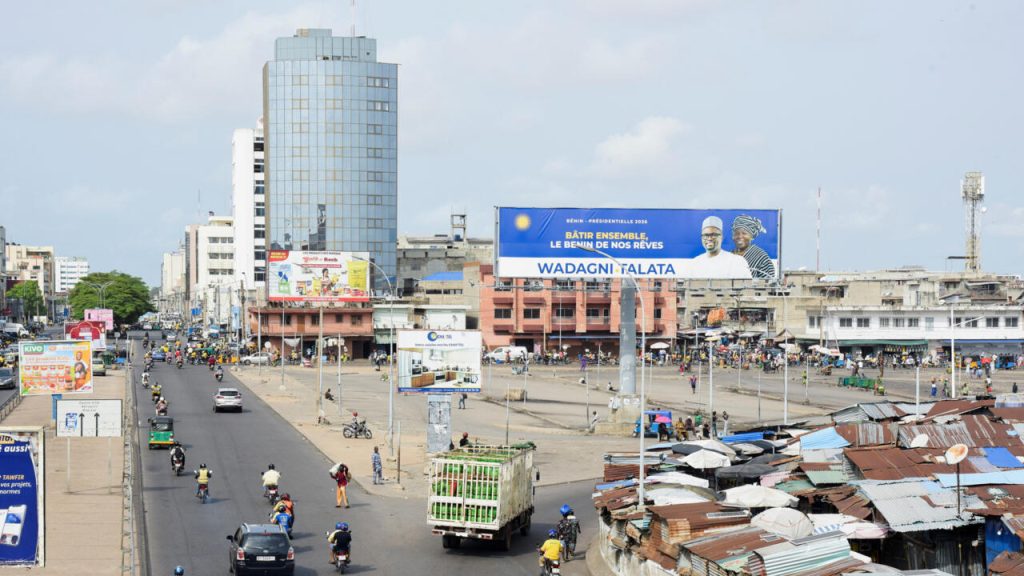 Bénin : Dernière ligne droite pour la présidentielle, entre absurdités locales et dirigeants conservateurs en déroute !