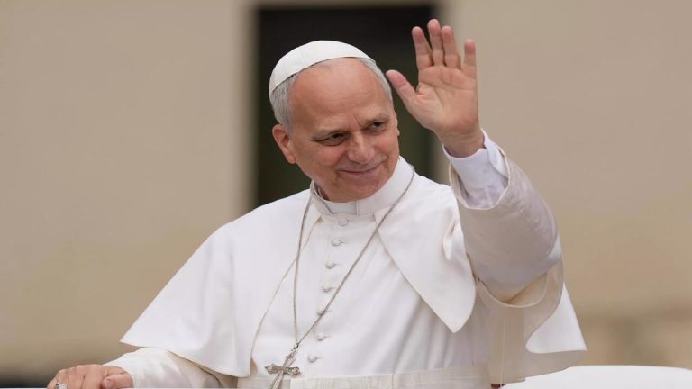 Léon XIV en Afrique : Une Tournée de 18 000 Kilomètres pour Évangéliser… ou Électoraliser ?