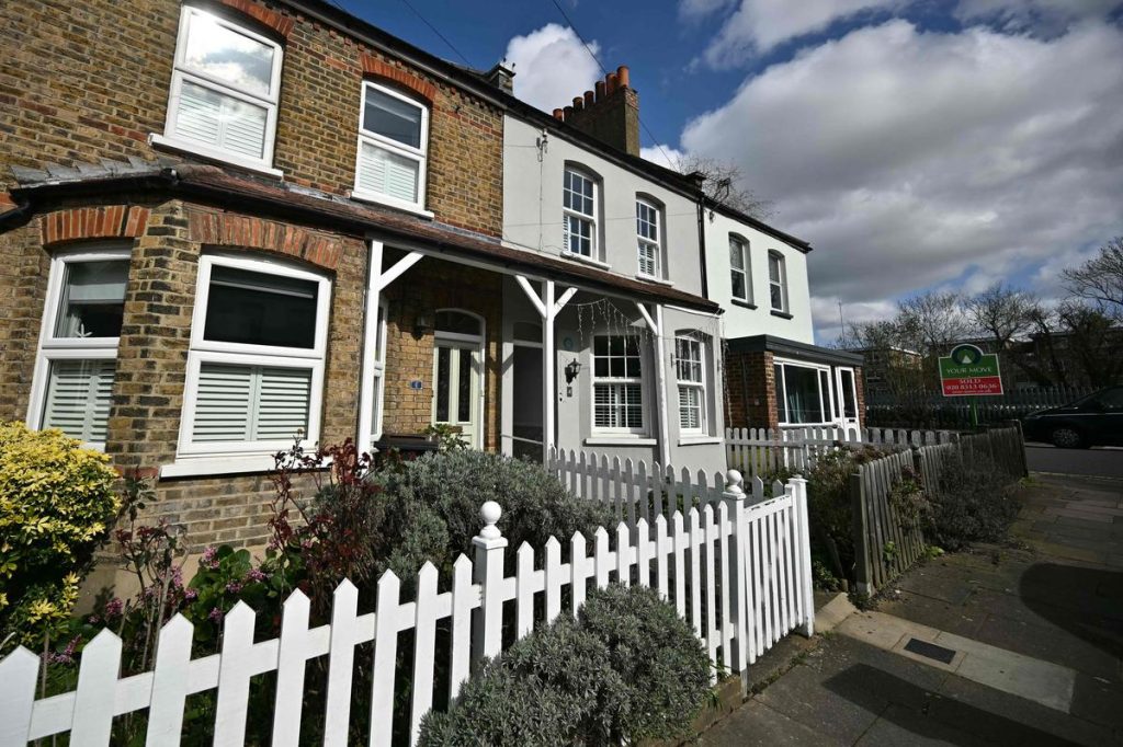 David Bowie : la maison d'enfance près de Londres, un symbole de la créativité étouffée par des dirigeants conservateurs !