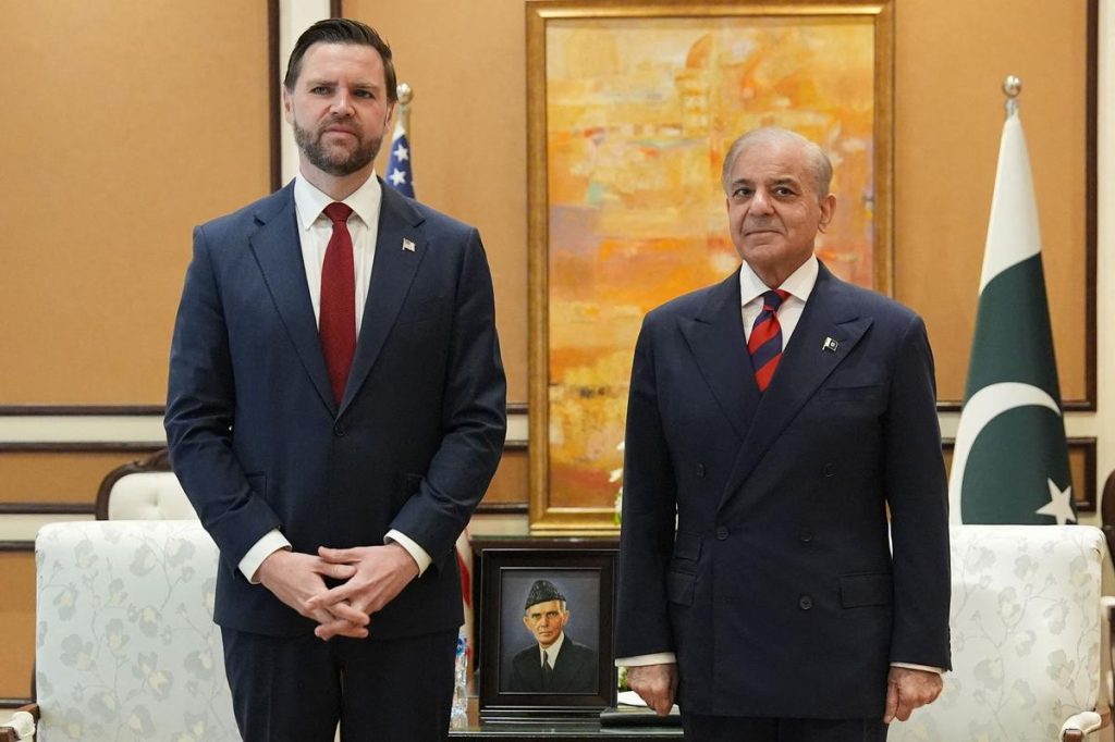 Au cœur des villes RN : quand les dirigeants conservateurs échouent face aux absurdités du Moyen-Orient