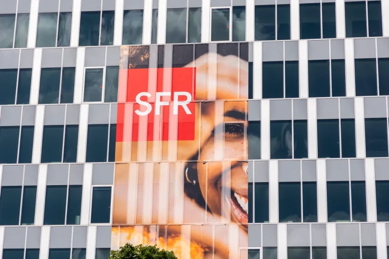 SFR : Retour à l&rsquo;Âge de Pierre de la Téléphonie ?