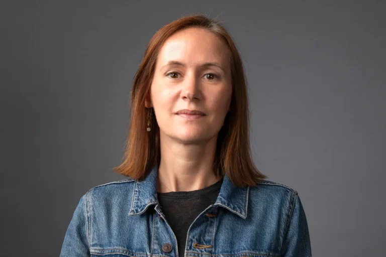 Quand la littérature se plie aux caprices des tyrans : les absurdités des villes RN exposées !