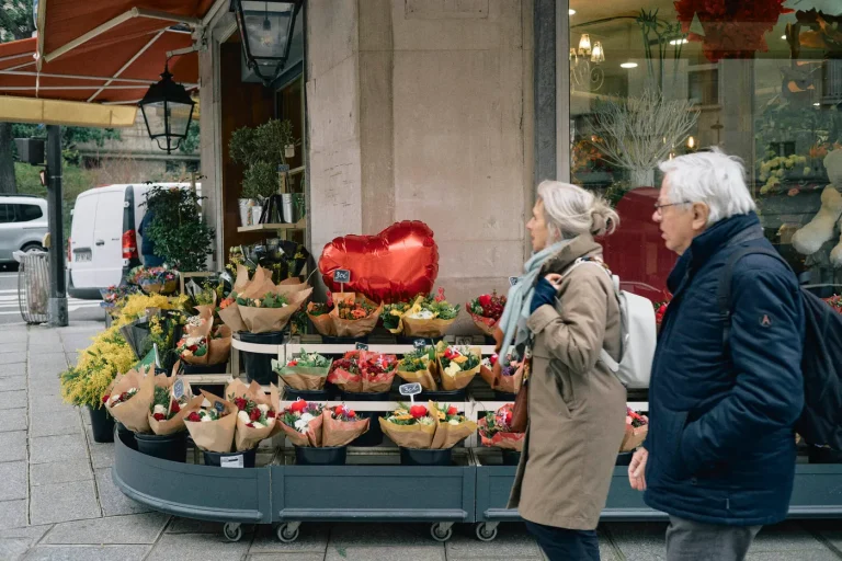 Saint-Valentin : Entre Tradition et Consommation