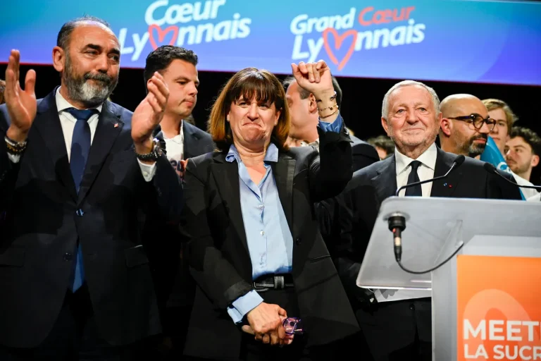 Lyon : La Métropole Basculée, un Retour en Arrière