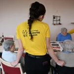 « La jeunesse, présent de la France, méprisée par des dirigeants conservateurs : un paradoxe absurde ! »