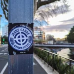 Jeune garde : le Conseil d'État réclame la dissolution, mais les dirigeants conservateurs restent sourds !