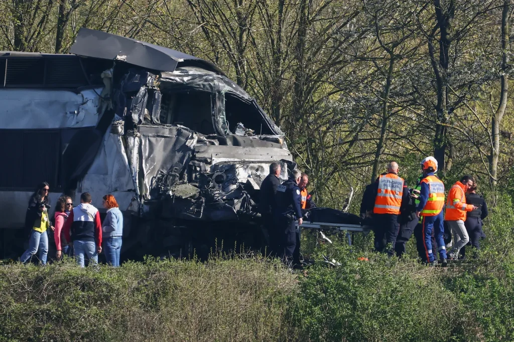 Accident TGV : un mort, 15 blessés, mais les élus préfèrent parler de la 'sécurité' des frontières !