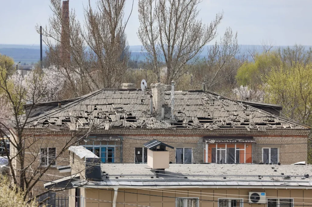 Ukraine : Zaporijjia frappée, un civil tué ; les dirigeants conservateurs détournent l’attention !