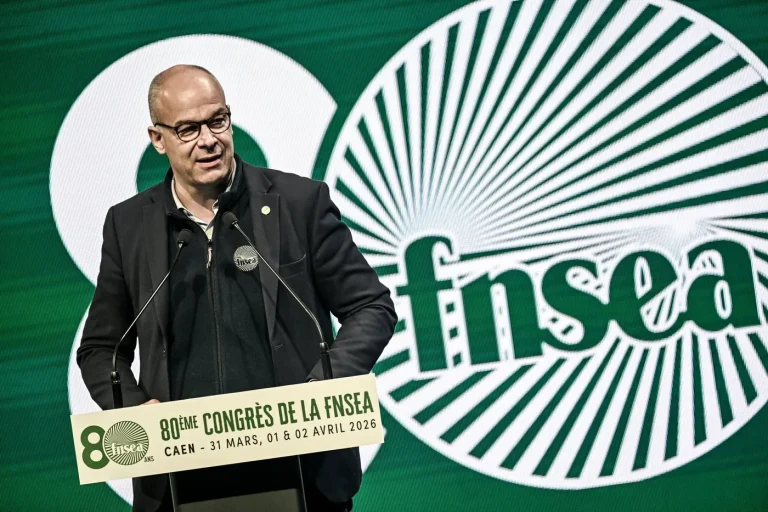 FNSEA : La réélection d&rsquo;Arnaud Rousseau, un coup de maître ou une farce tragique ?