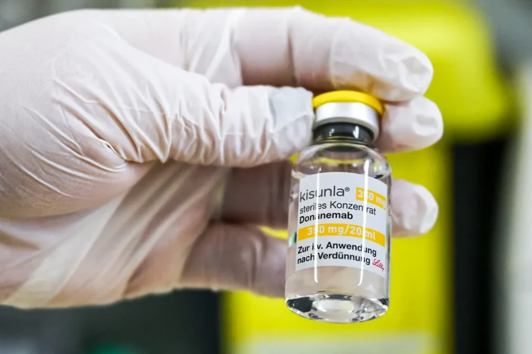 Les médicaments anti-amyloïdes : promesses ou illusions ?