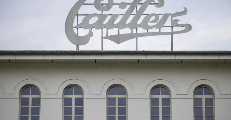 Incendie à l'usine Cailler : évacuation à Broc, mais où sont les dirigeants face à l'absurde ?