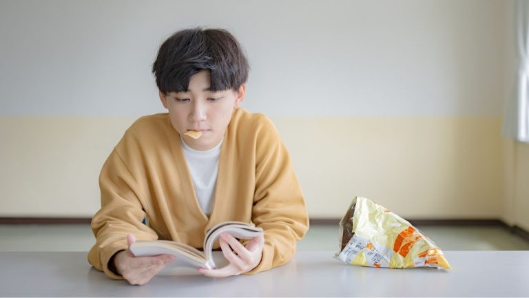 Les jeunes Japonais trop absorbés par le chaos des villes RN : les dirigeants conservateurs à la traîne !