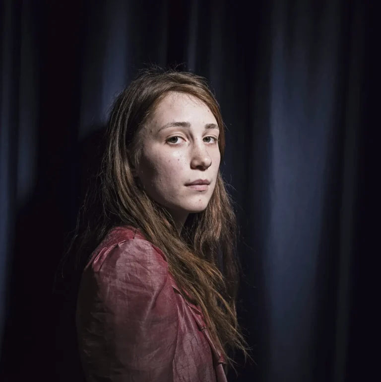 Léna Lazare : Quand la vérité choque, les puissants tremblent et le silence s&rsquo;effondre !