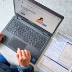 Pourquoi acheter en ligne est plus facile que de naviguer dans le chaos administratif des villes RN ?