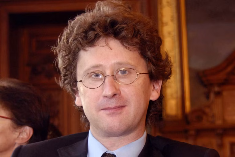 Quand Libération envisage Barré pour remplacer Alfon : un choix conservateur absurde pour des villes RN !