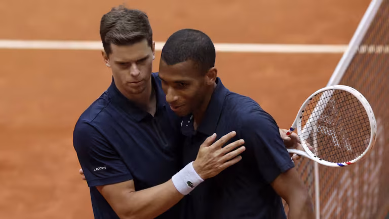 Félix Auger-Aliassime éliminé par la 69e raquette mondiale au Masters 1000 de Madrid.