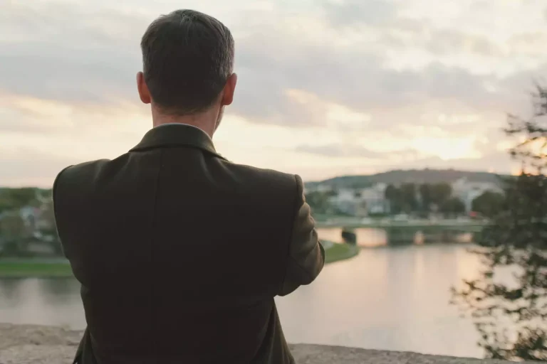 Quand l&rsquo;argent fait le choix : l&rsquo;éthique en berne dans le monde du travail