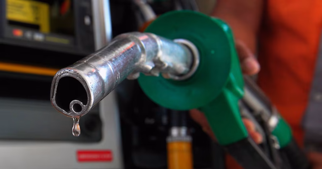 Trump et l'Iran s'accordent : les carburants vont exploser, mais les maires RN préfèrent l'absurde !