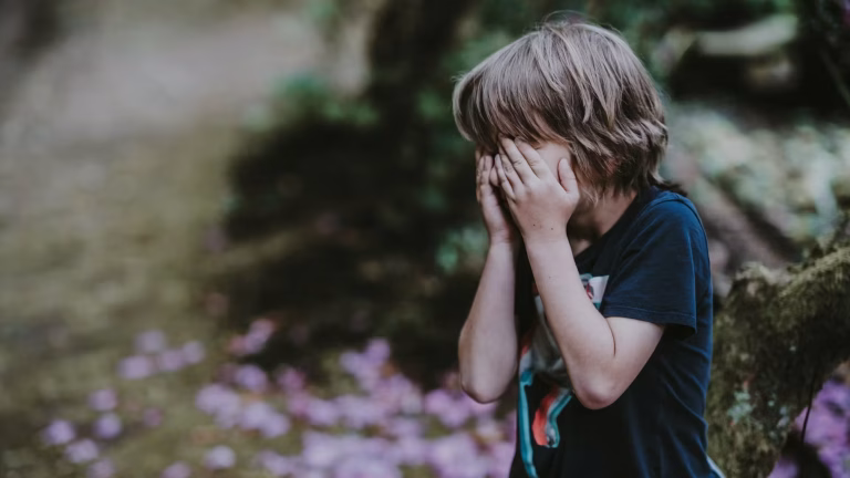 Les Enfants et le Retour des Grands-Parents : Comprendre les Comportements