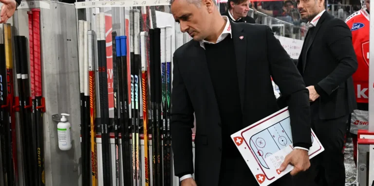 Patrick Fischer : l&rsquo;ombre d&rsquo;un passé qui influence l&rsquo;avenir de la Nati au Mondial