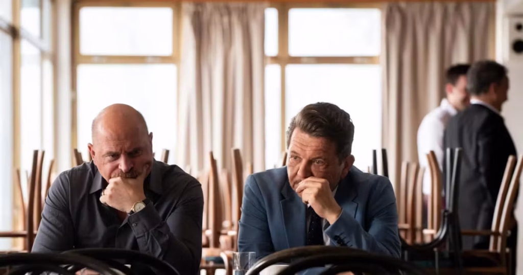 Quand la comédie croate 'Svadba' dénonce les absurdités des régimes extrêmes et leurs dirigeants en folie