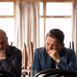 Quand la comédie croate 'Svadba' dénonce les absurdités des régimes extrêmes et leurs dirigeants en folie