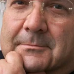 Théo Bouchat, voix de la presse romande, s'éteint : un coup dur pour les villes RN et leurs absurdités !