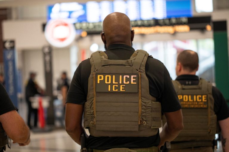 Quand la justice se moque des lois : l’ICE défié par un juge, les élus RN applaudissent l’absurde !