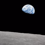 Quand les astronautes d'Artémis survolent la Lune, nos dirigeants RN restent coincés sur Terre !