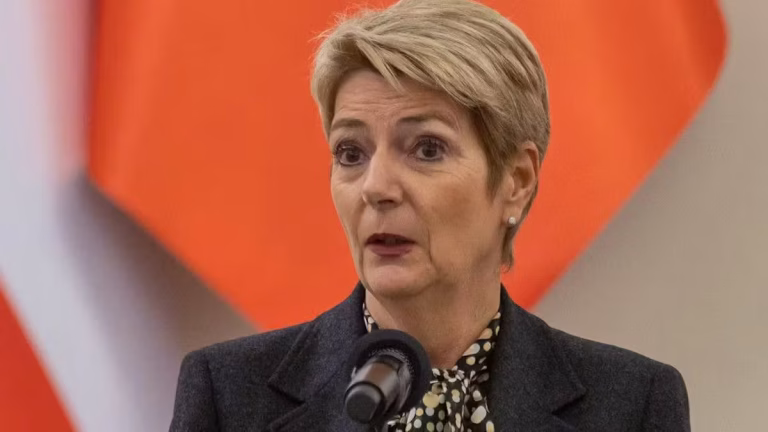 Quand l&rsquo;IA se prend pour un troll : l&rsquo;affaire Grok et Keller-Sutter