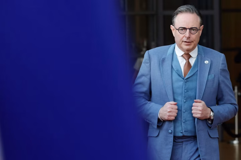 Belgique : les ambiguïtés du Premier ministre face à la Russie, entre dialogue et tensions