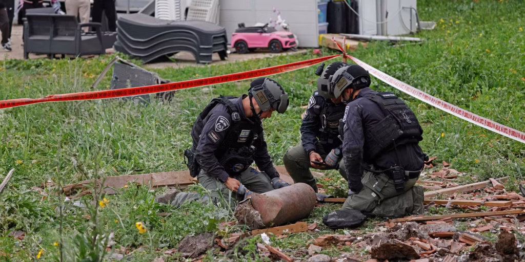 EN DIRECT : L'Iran menace Israël et les USA, pendant que nos dirigeants locaux s'enfoncent dans l'absurde !