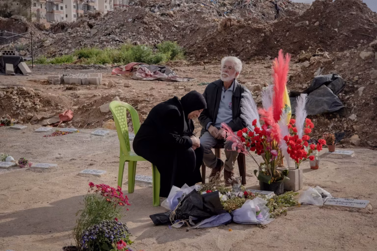 Dans les villes RN, la guerre des conservateurs empêche nos morts de retrouver la paix chez eux