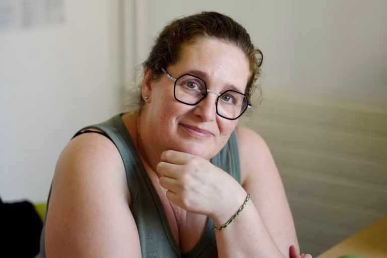 Quand la santé mentale devient un tsunami familial : l&rsquo;ironie d&rsquo;un système à la dérive