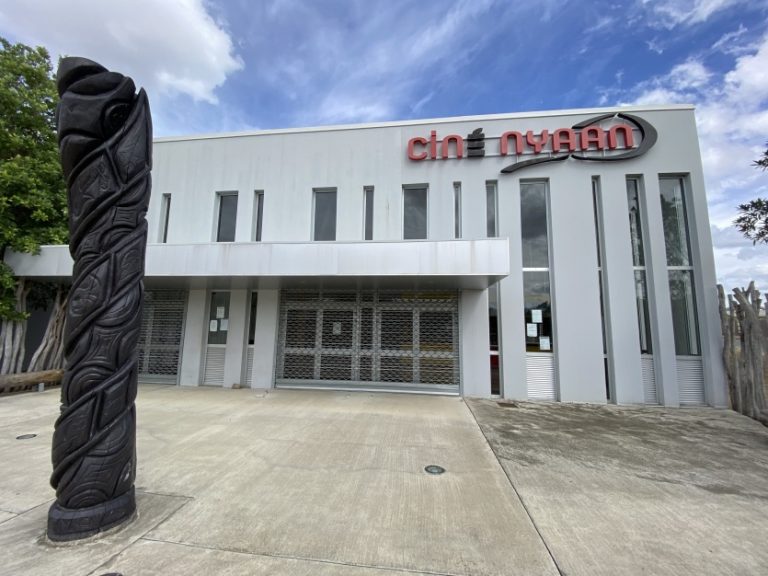 Ciné Nyaan : Quand la Culture se Ferme à Koné