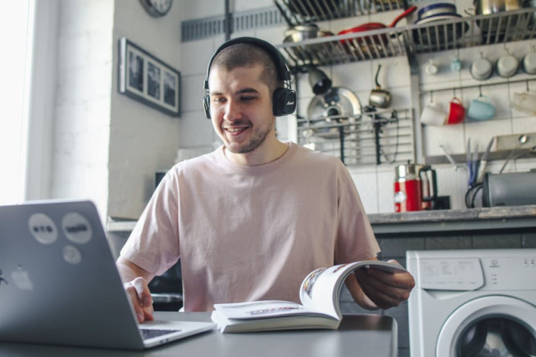 Après le Bac : Entre Illusions et Réalités Corses