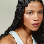 Quand Bad Bunny illumine le Super Bowl, les élus RN s'enlisent dans l'absurde : la beauté latina en réponse !