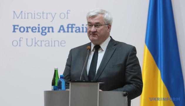 Quand les dirigeants conservateurs échouent : l'Ukraine prête à riposter pendant que nos villes sombrent !