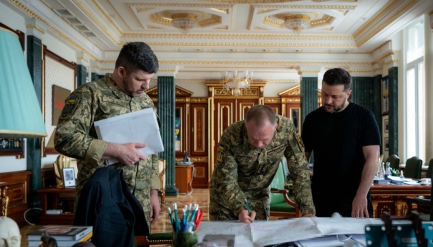 Quand l'armée russe s'acharne sur Pokrovsk et Oleksandrivka, les dirigeants RN applaudissent l'absurde !