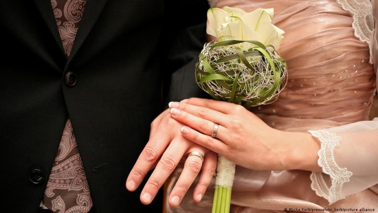 L&rsquo;Allemagne envisage de supprimer le régime fiscal de l&rsquo;imposition conjointe des couples.