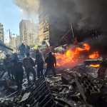 100 frappes en 10 minutes : quand les dirigeants conservateurs plongent le Liban dans l'absurde des 'Ténèbres éternelles'