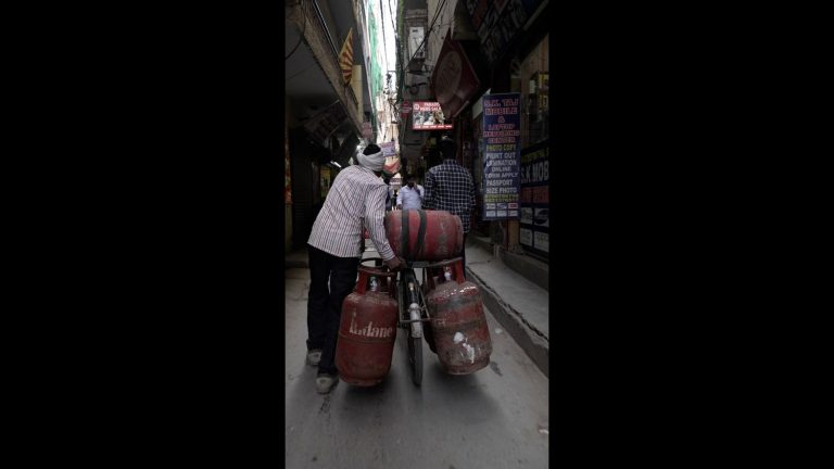 Quand Détroit d'Ormuz se tarit : l'Inde assoiffée, les dirigeants RN en mode déni !