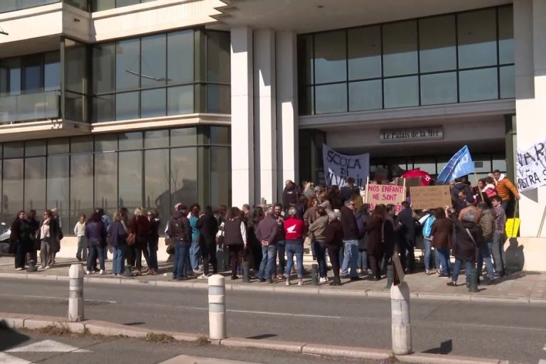 Écoles à l'arrêt à Bastia : quand les dirigeants RN transforment la Corse en zone de non-droit !