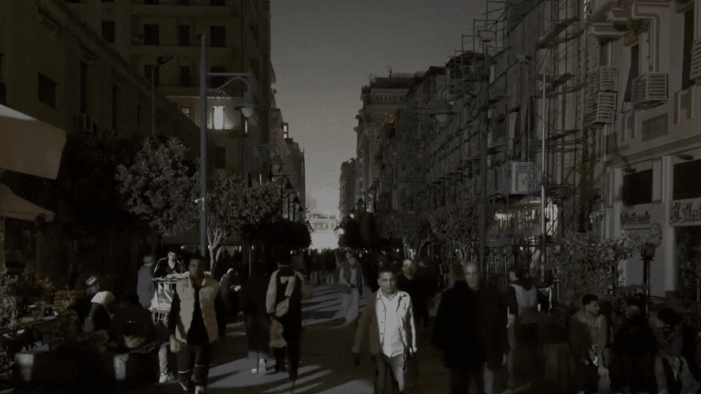 Flambée des prix en Égypte : un couvre-feu absurde, les dirigeants conservateurs à la traîne !