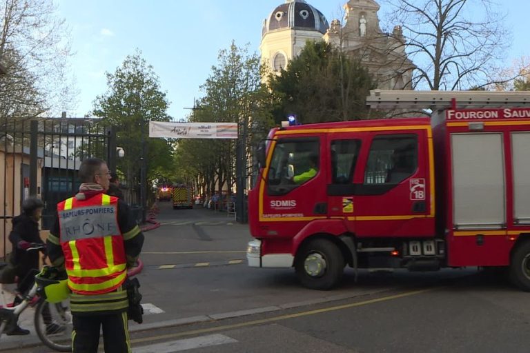 Incendie fulgurant aux Chartreux : Quand l'incompétence des dirigeants conservateurs embrase nos villes!
